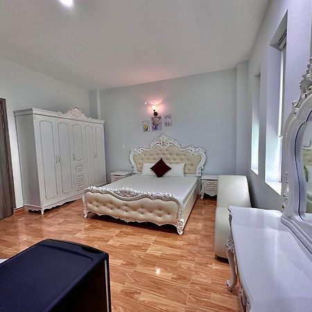Royal Homestay Туихоа Экстерьер фото